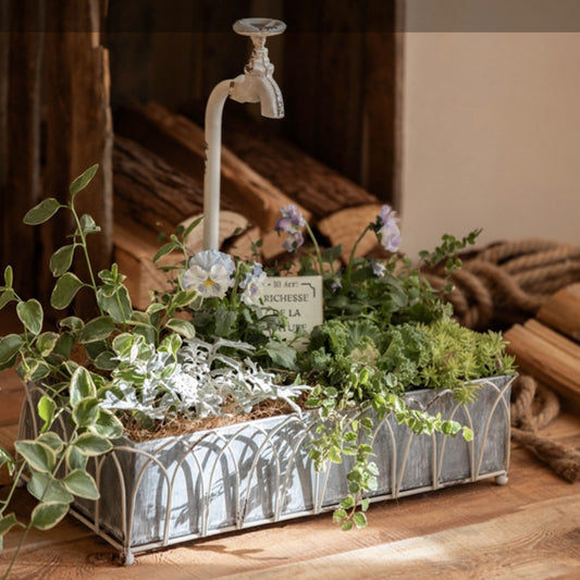 Faucet Retro Distressed Creative Metal Pots